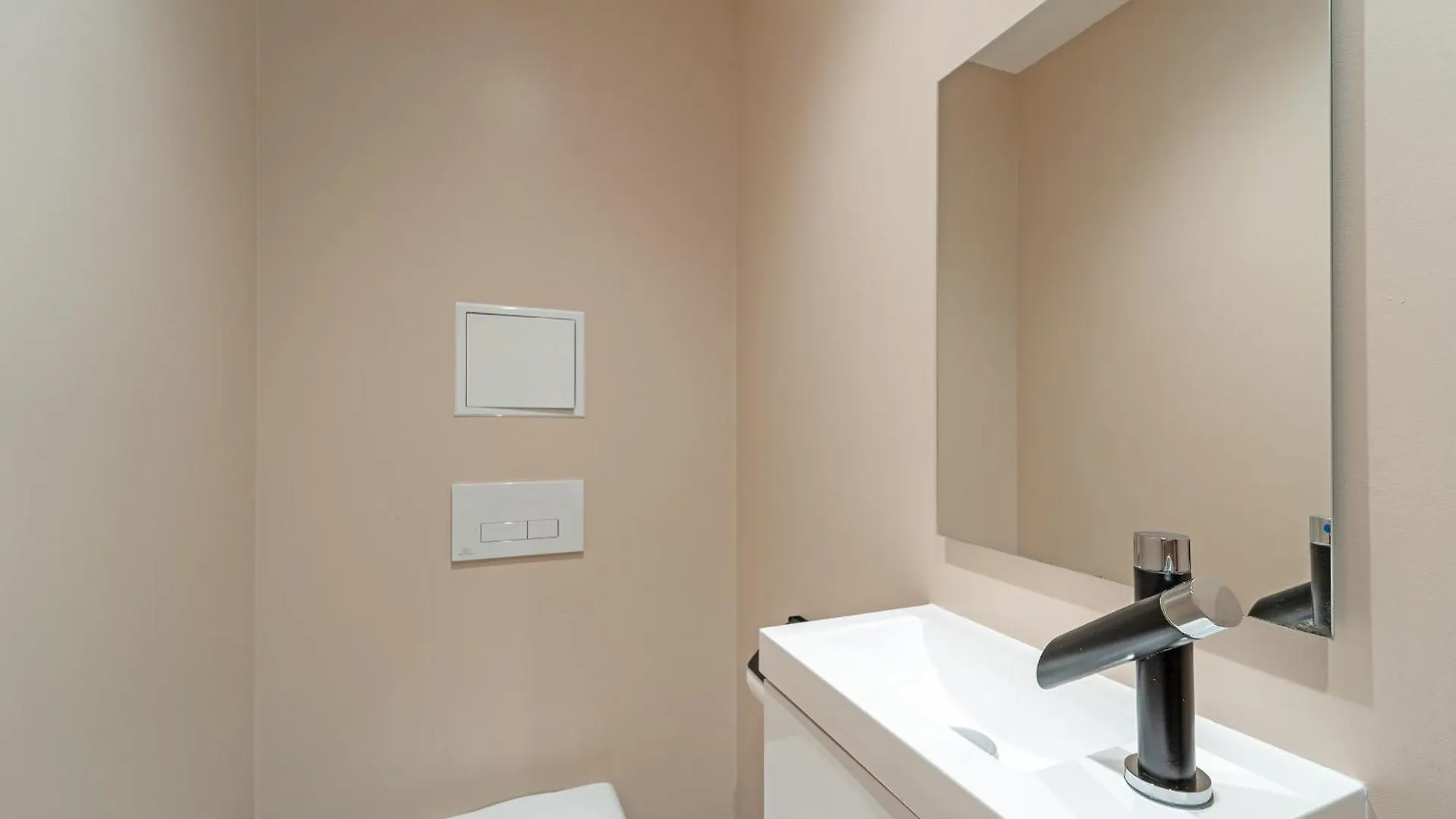 Apartment Welcs Apartamento 175 Emp Frente Al Canal Empuriabrava