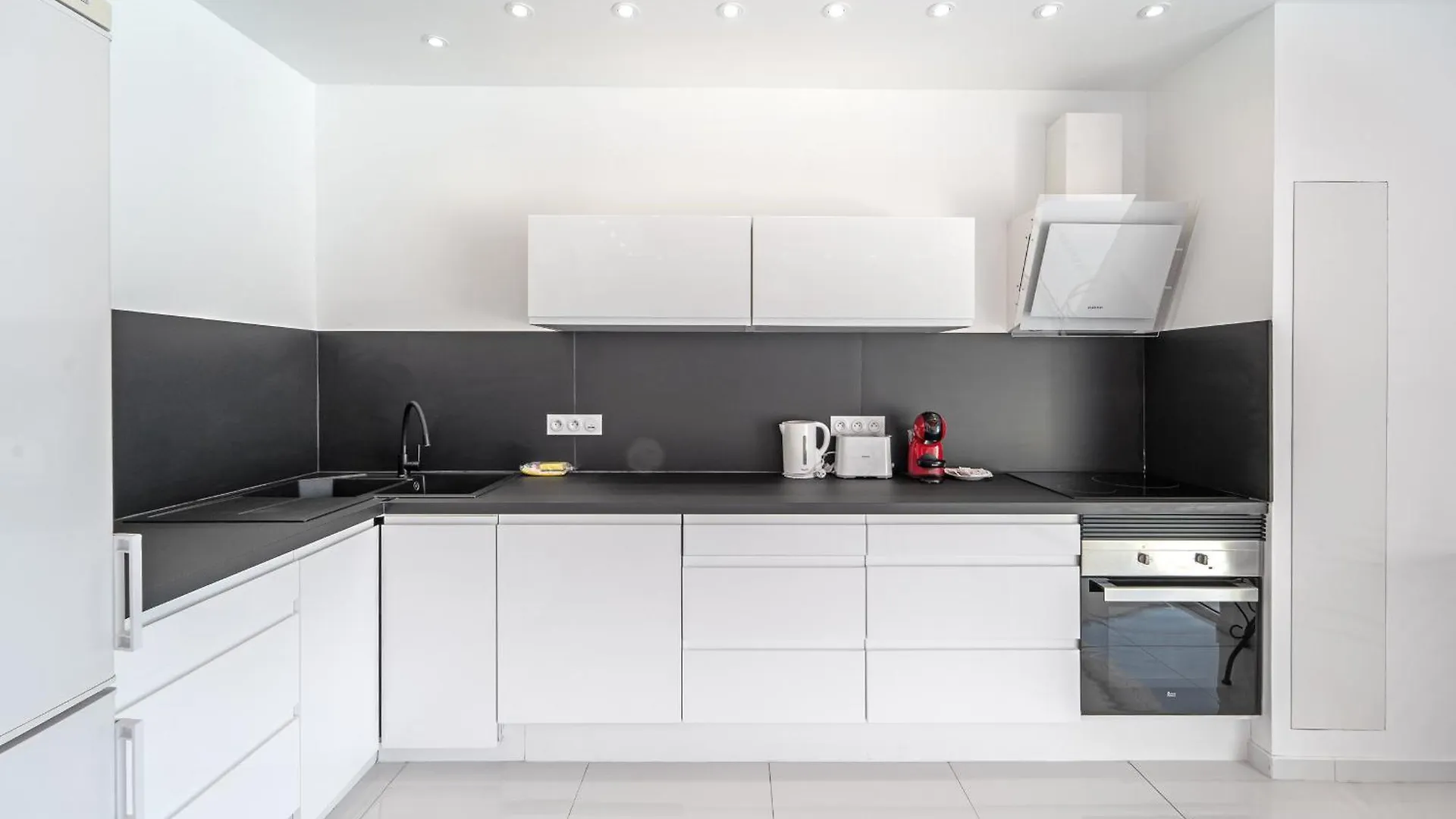 Welcs Apartamento 175 Emp Frente Al Canal Empuriabrava 0*,  Spain